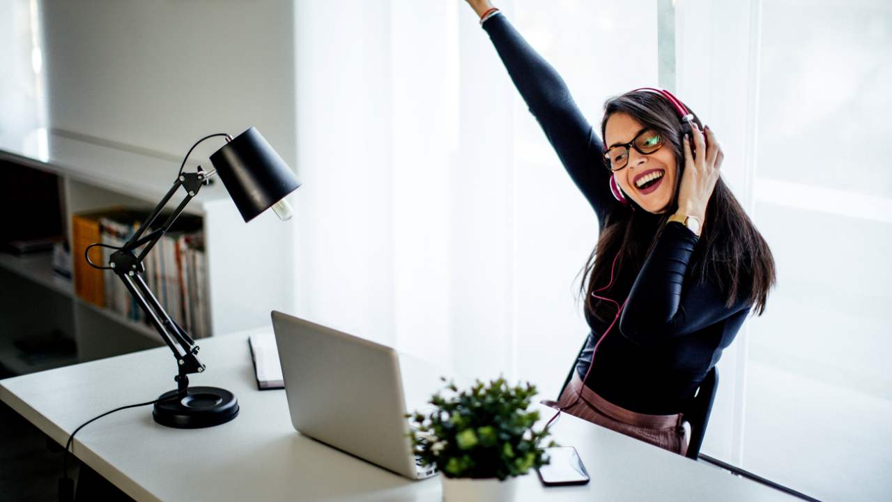 woman celebrating because she got the job